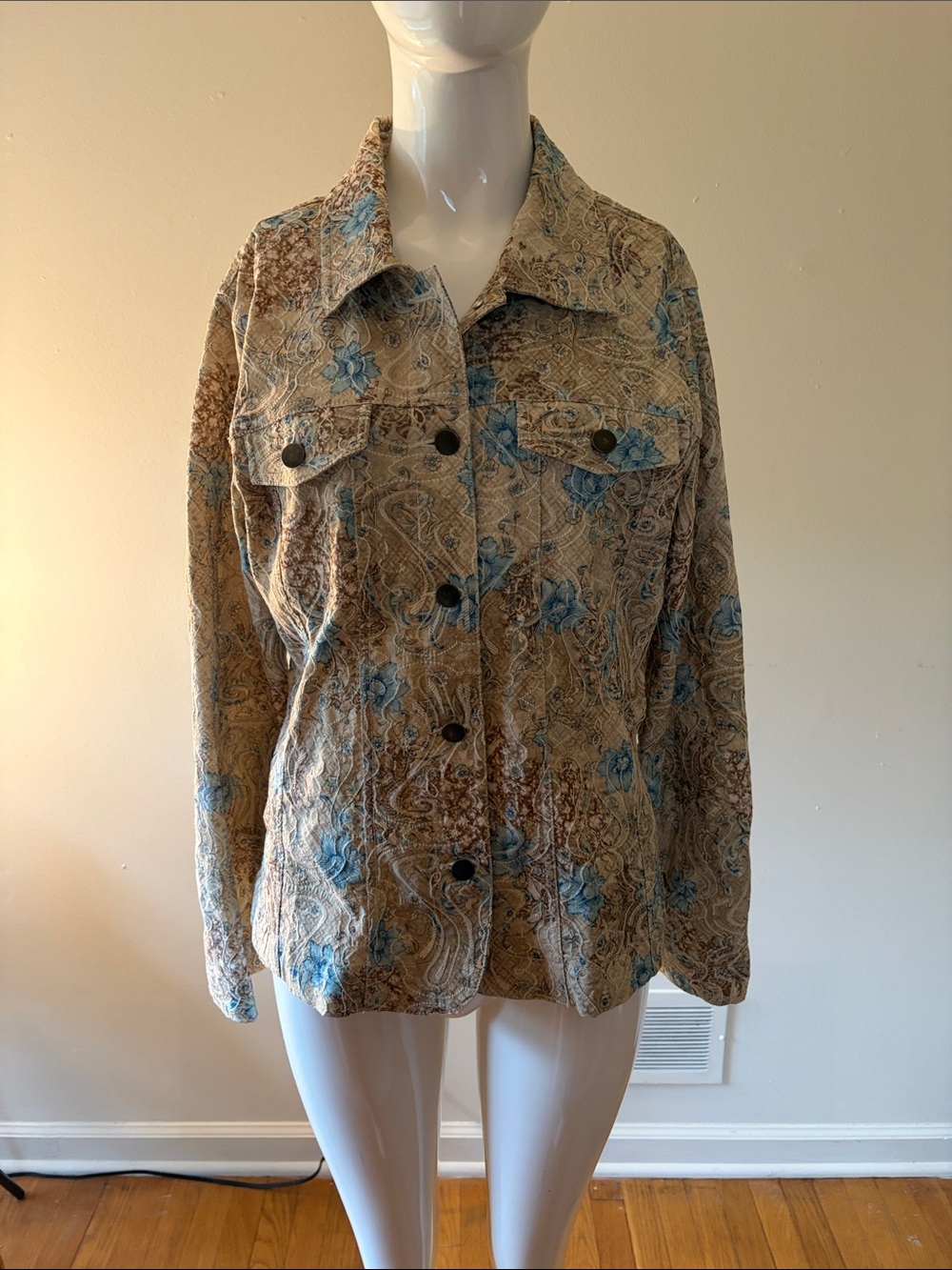 Paisley-Print Button-Up Jean Jacket in Beige and Blue